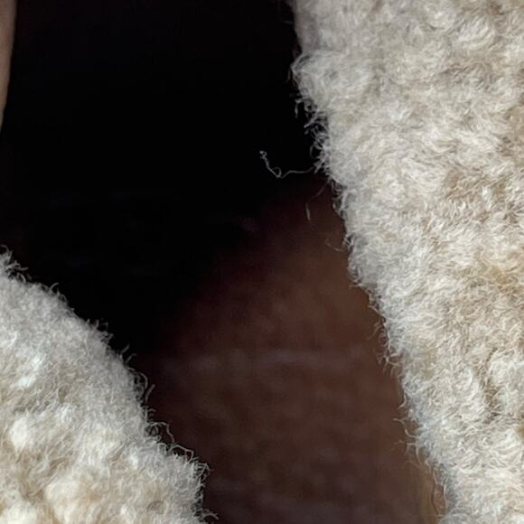 UGG Women’s Starlyn Brown Cuffed Sneaker Boot Size US 10 - Picture 12 of 12